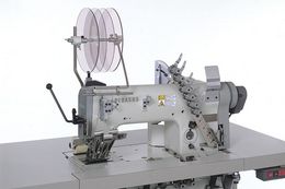 TM625 ： Multi-needle, double chainstitch, needle feed,looper-in-line machine(s)