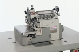 EXT5200 ： Variable top feed, overlock